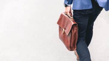 Australian business confidence rebounds