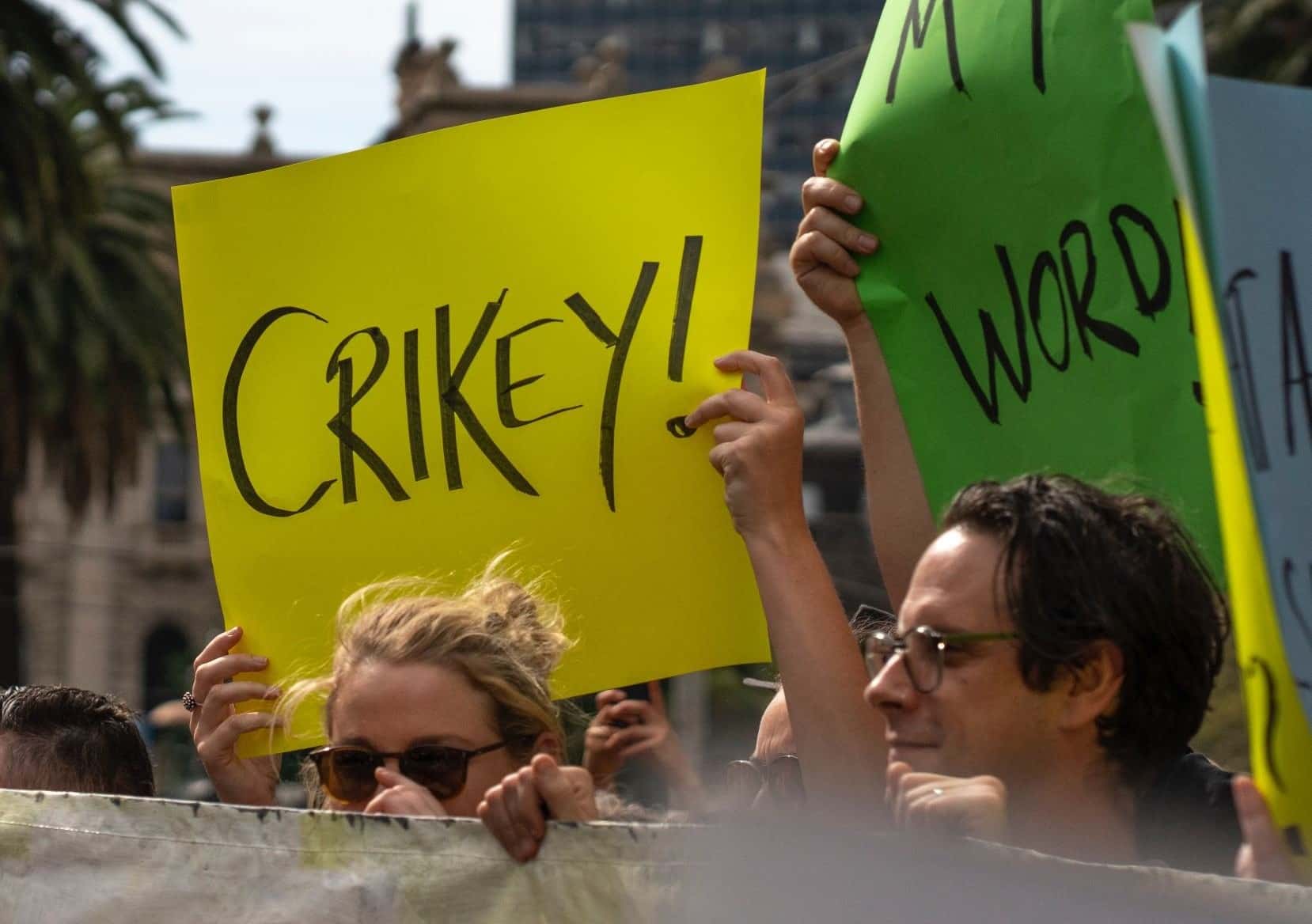 crikey-poster