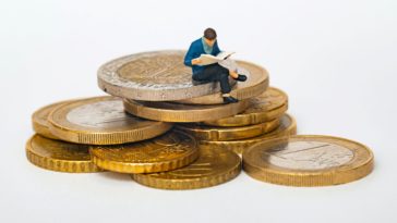how to add value for your B2B print advertisers