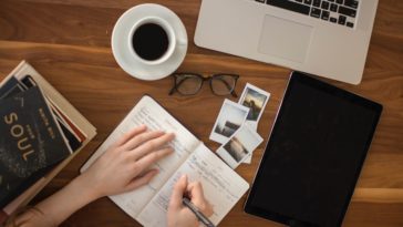 OutVoice-manages-freelance-payments